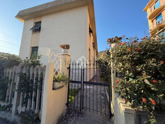 Appartamento in vendita di 105 m² in Via Antica Romana Occidentale, 181