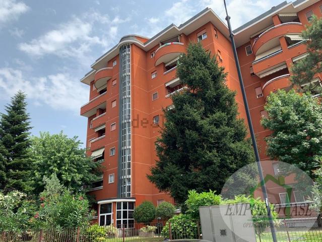 Appartamento in vendita di 105 m² in Via Andrea Costa, 2