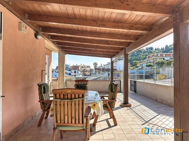 Appartamento in vendita di 105 m² in Via Abruzzi, 6