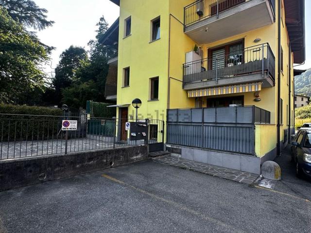 Appartamento in vendita di 105 m² in Via Adamello, 4