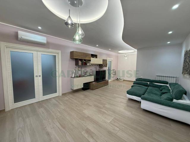 Appartamento in vendita di 105 m² in Via Alcide De Gasperi, 11