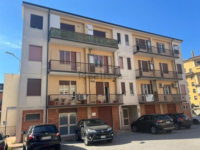 Appartamento in vendita di 105 m² in Via Aldo Borelli, 3