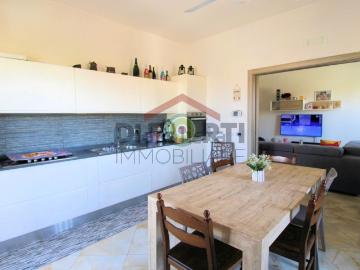 Appartamento in vendita di 105 m² in Via Almicare Ponchielli, 13
