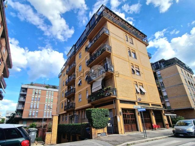 Appartamento in vendita di 105 m² in Via Aristide Gabelli, 22