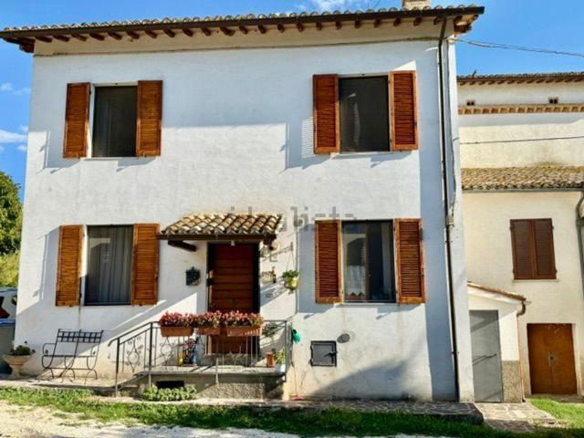Appartamento in vendita di 105 m² in Via Bazzanese, 44