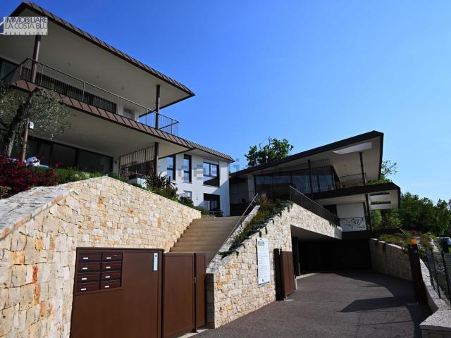 Appartamento in vendita di 105 m² in Via Bardino