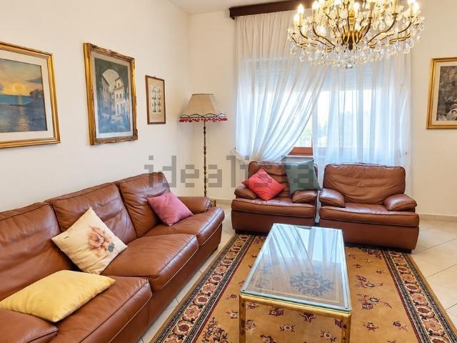 Appartamento in vendita di 105 m² in Via Belvedere