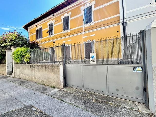 Appartamento in vendita di 105 m² in Via Bruno Buozzi