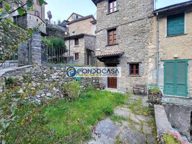 Appartamento in vendita di 105 m² in Via Broto, 43