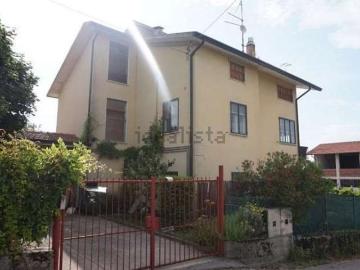 Appartamento in vendita di 105 m² in Via Bugano, 70