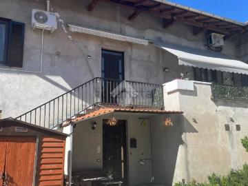 Appartamento in vendita di 105 m² in Via G. Garibaldi, 24
