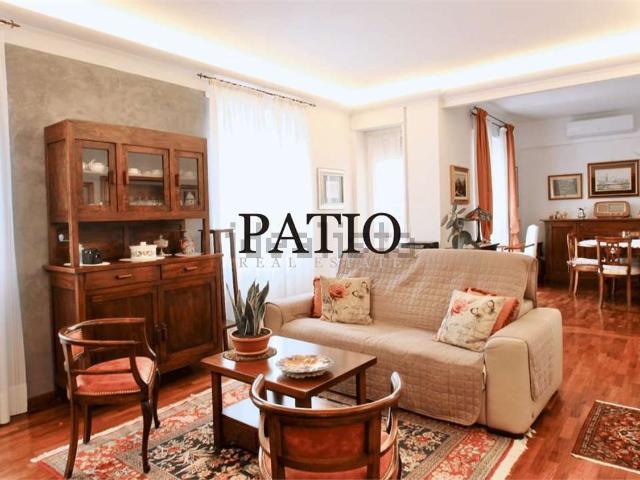 Appartamento in vendita di 105 m² in Via G. Pascoli, 1