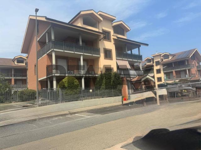 Appartamento in vendita di 105 m² in Via G. Rossini, 1