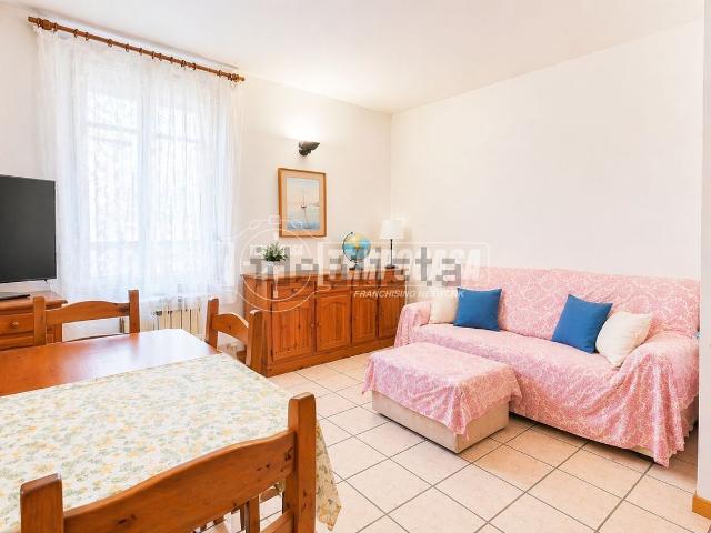 Appartamento in vendita di 105 m² in Via G. Suardi, 64