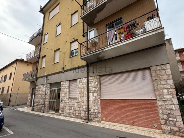 Appartamento in vendita di 105 m² in Via Galileo Galilei