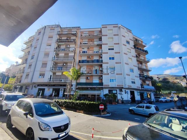 Appartamento in vendita di 105 m² in Via Garibaldi, 102