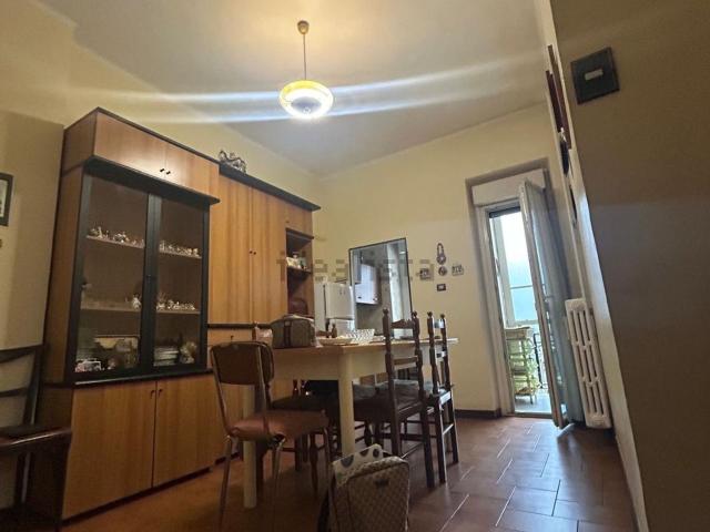 Appartamento in vendita di 105 m² in Via Genova, 244