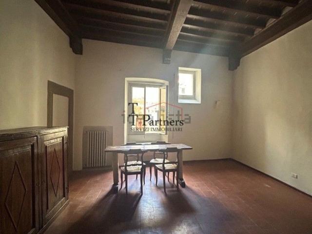 Appartamento in vendita di 88 m² in Via Ghibellina