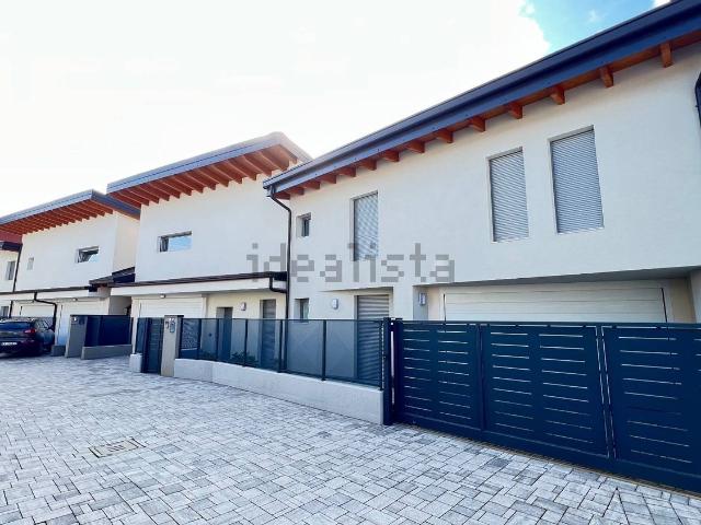 Appartamento in vendita di 105 m² in Via Giuseppe Garibaldi