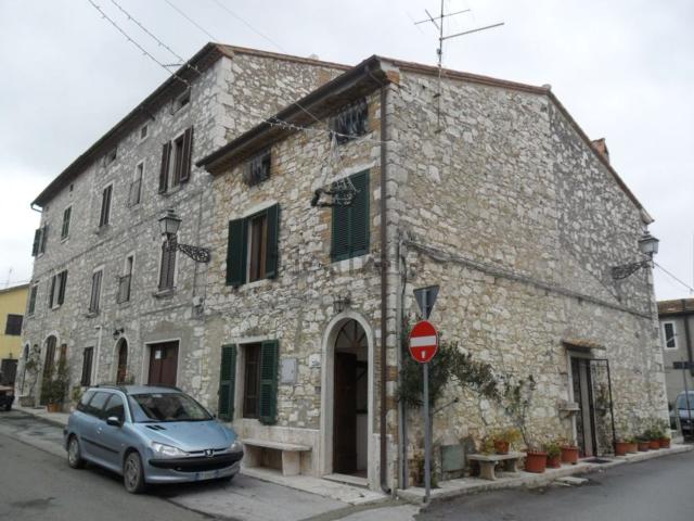 Appartamento in vendita di 105 m² in Via Giuseppe Mazzini, 9