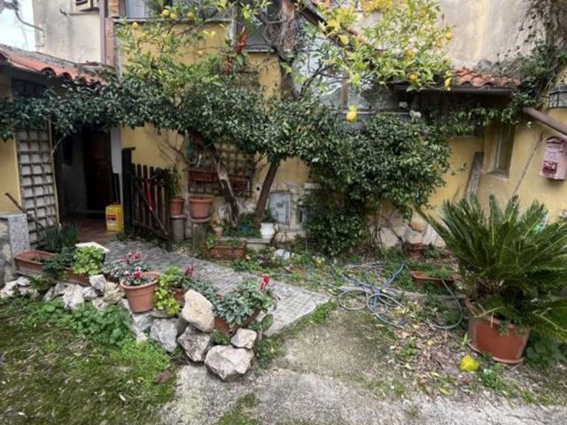 Appartamento in vendita di 105 m² in Via Giustiniano