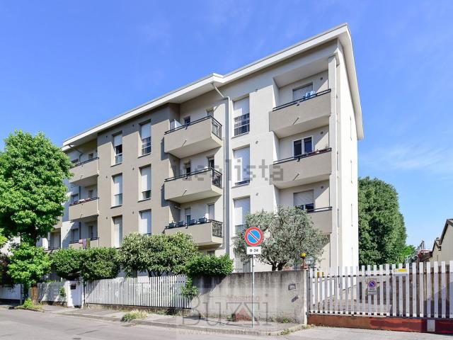 Appartamento in vendita di 105 m² in Via Giacomo Zanella, 21