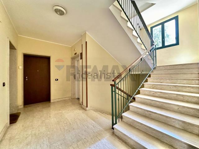 Appartamento in vendita di 105 m² in Via Giordano Bruno, 24