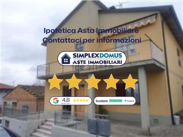 Appartamento in vendita di 105 m² in Via Don Nello Ligi