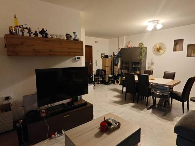 Appartamento in vendita di 105 m² in Via Dante Alighieri