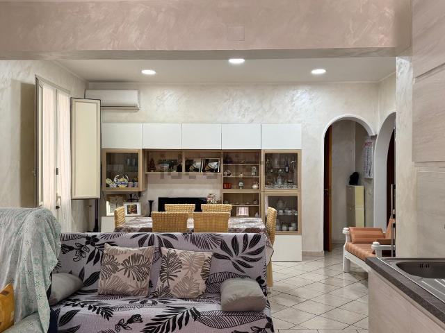 Appartamento in vendita di 105 m² in Via dei Cherubini, 87