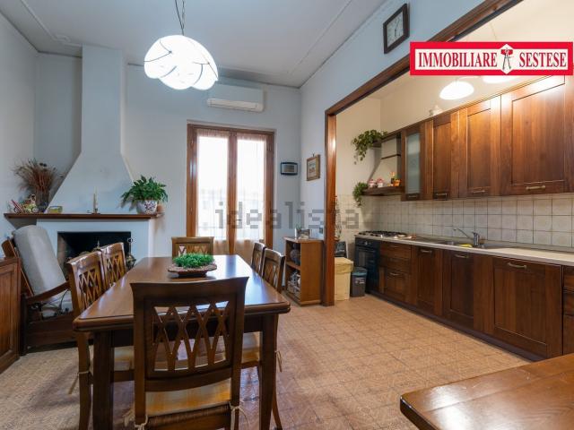 Appartamento in vendita di 105 m² in Via del Biancospino