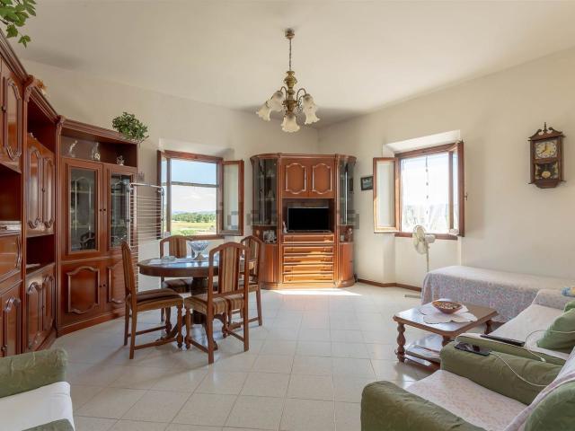 Appartamento in vendita di 105 m² in Via del Casone