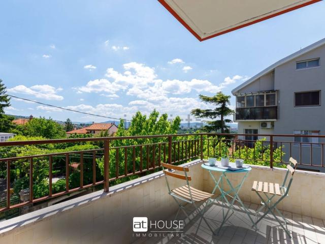 Appartamento in vendita di 105 m² in Via dell&apos Eremo, 76