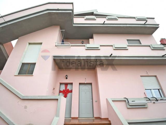 Appartamento in vendita di 105 m² in Via della Libertà, 34
