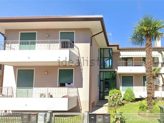 Appartamento in vendita di 105 m² in Via della Pace