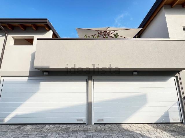 Appartamento in vendita di 105 m² in Via Giuseppe Mazzini