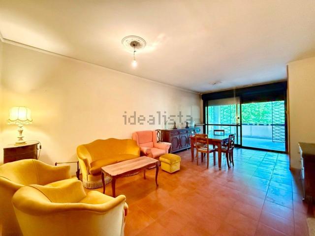 Appartamento in vendita di 105 m² in Via Emilia All&apos Ospizio