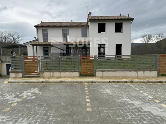 Appartamento in vendita di 105 m² in Via Emilio Giorgi