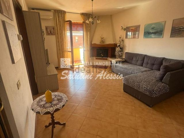 Appartamento in vendita di 105 m² in Via Enrico Berlinguer, 11