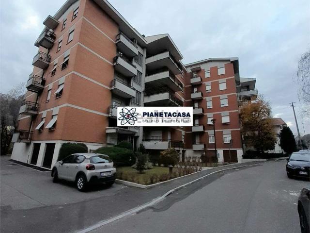 Appartamento in vendita di 105 m² in Via Ettore Vacha