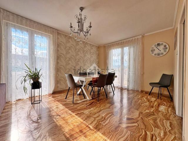 Appartamento in vendita di 105 m² in Via Flaminia Sud