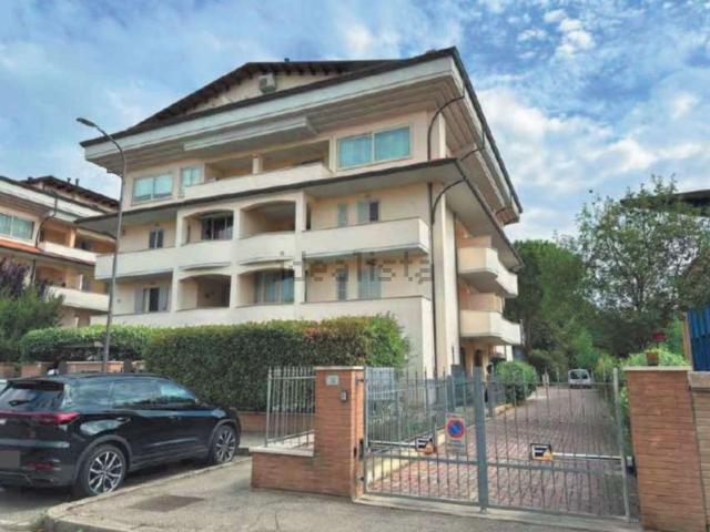 Appartamento in vendita di 105 m² in Via Francesco Lami