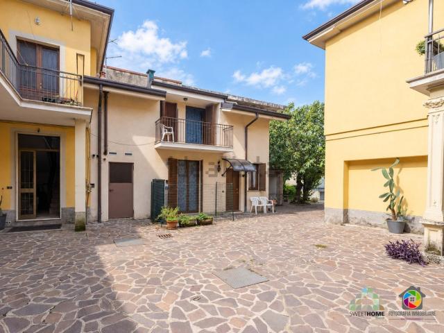 Appartamento in vendita di 105 m² in Via Francesco Petrarca