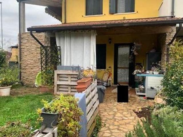 Appartamento in vendita di 105 m² in Via Ines Cara, 9