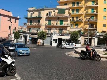 Appartamento in vendita di 105 m² in Via IV Novembre, 80