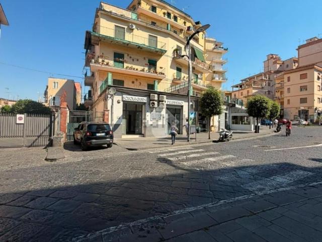Appartamento in vendita di 105 m² in Via IV Novembre, 80