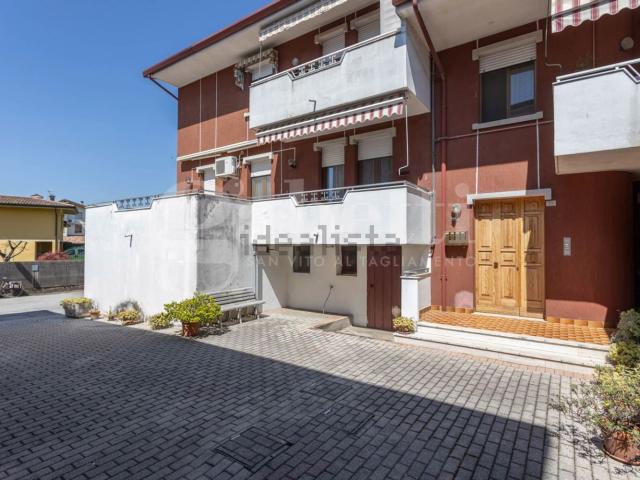 Appartamento in vendita di 105 m² in Via Oderzo, 35