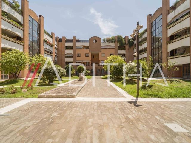 Appartamento in vendita di 105 m² in Via Olindo Guerrini