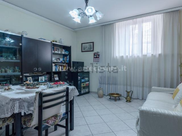 Appartamento in vendita di 105 m² in Via L. Cadorna, 22