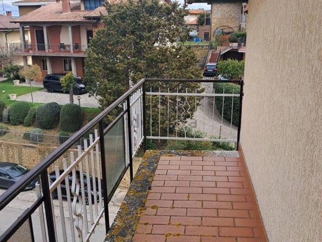 Appartamento in vendita di 105 m² in Via Lombardia